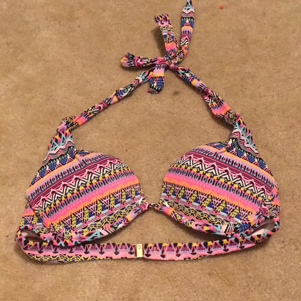 Bikini top